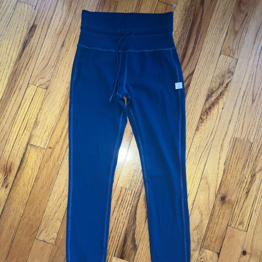vuori daily legging, size XS